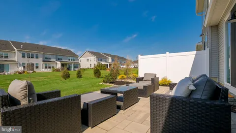 a view of outdoor space yard and patio