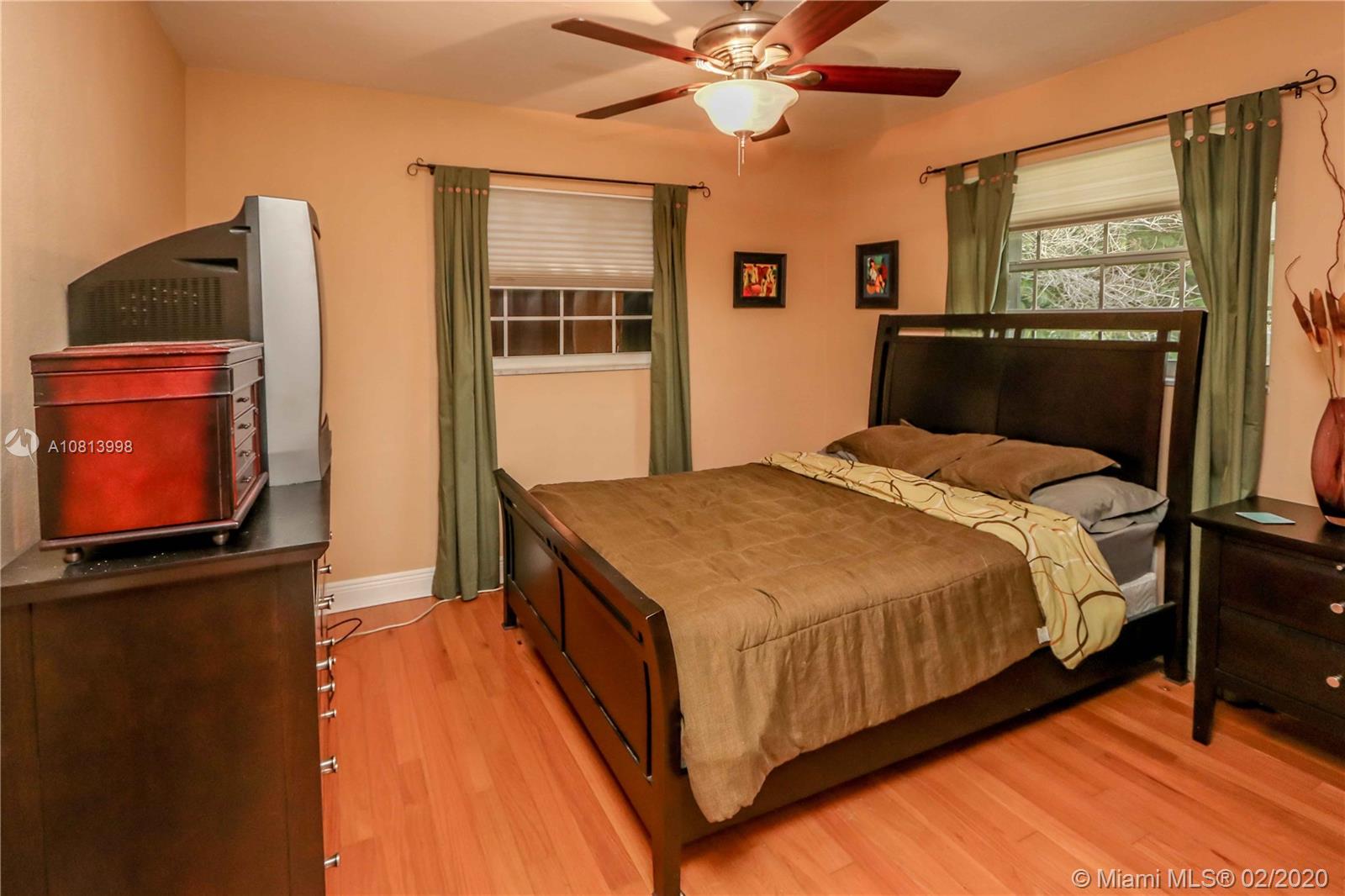 20300 Southwest 316th Street Homestead, FL 33030 - Photo 20 of 26