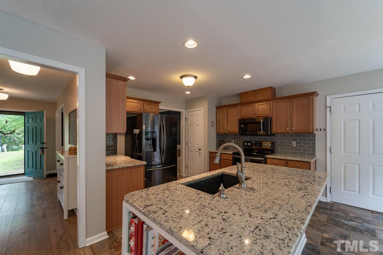 89 Spring Leaf Lane Wendell, NC 27591 - Photo 8 of 30 Gallery Image 8
