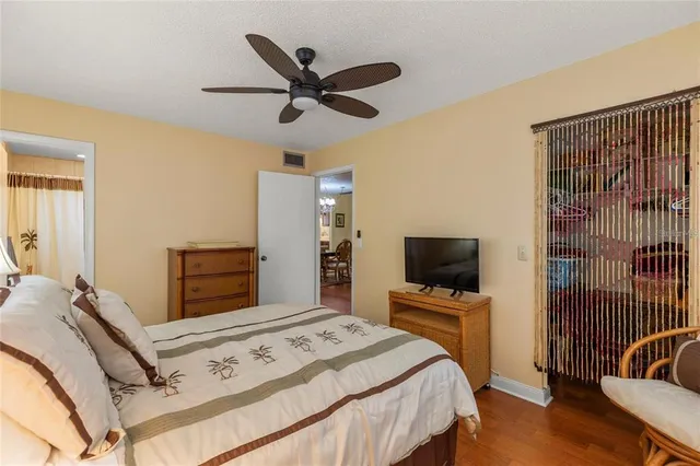 $140,000 | 2750 East Bay Drive, Unit 15E, Largo, FL 33771
