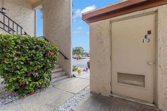$140,000 | 2750 East Bay Drive, Unit 15E, Largo, FL 33771