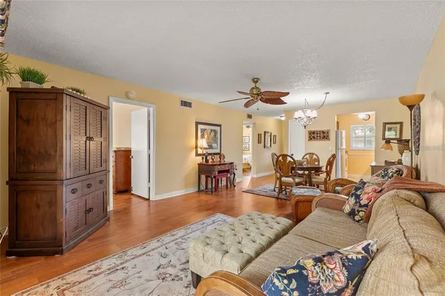 $140,000 | 2750 East Bay Drive, Unit 15E, Largo, FL 33771