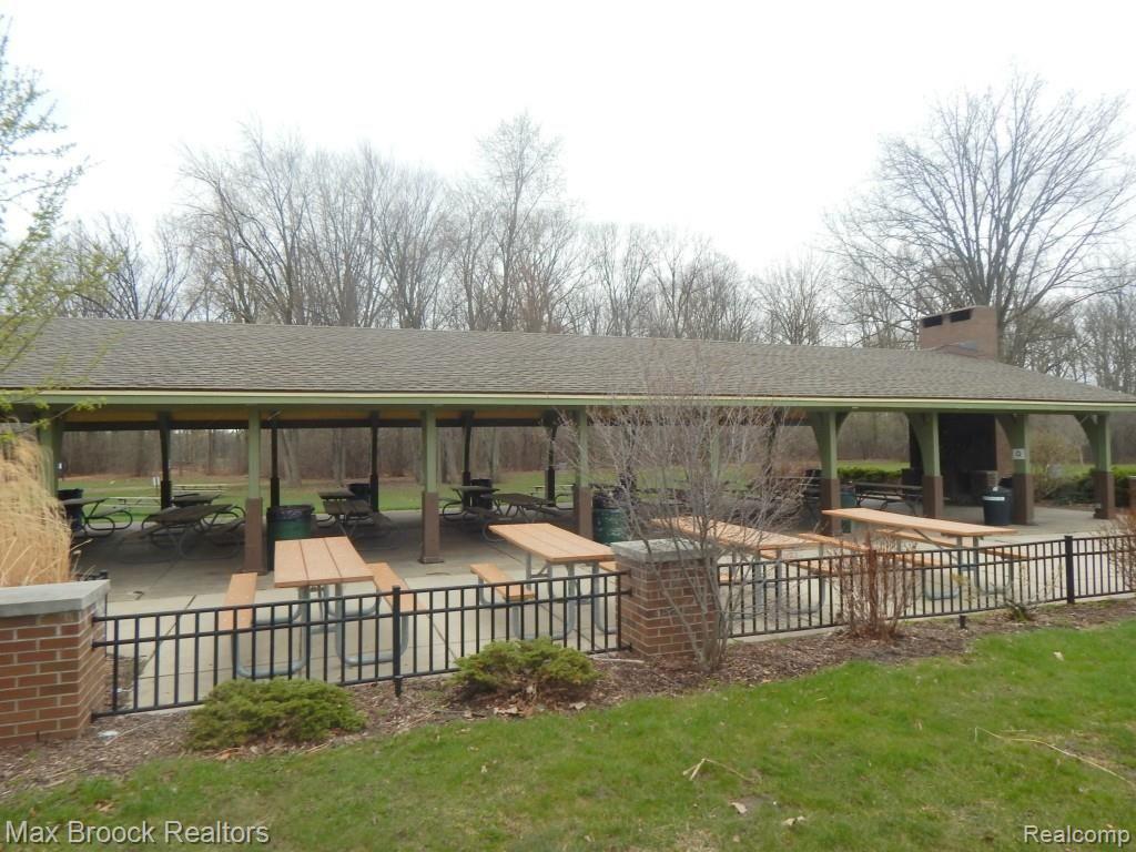 18428 Beverly Road Franklin, MI 48025 - Photo 21 of 22 Beverly Park Pavilion.jpg