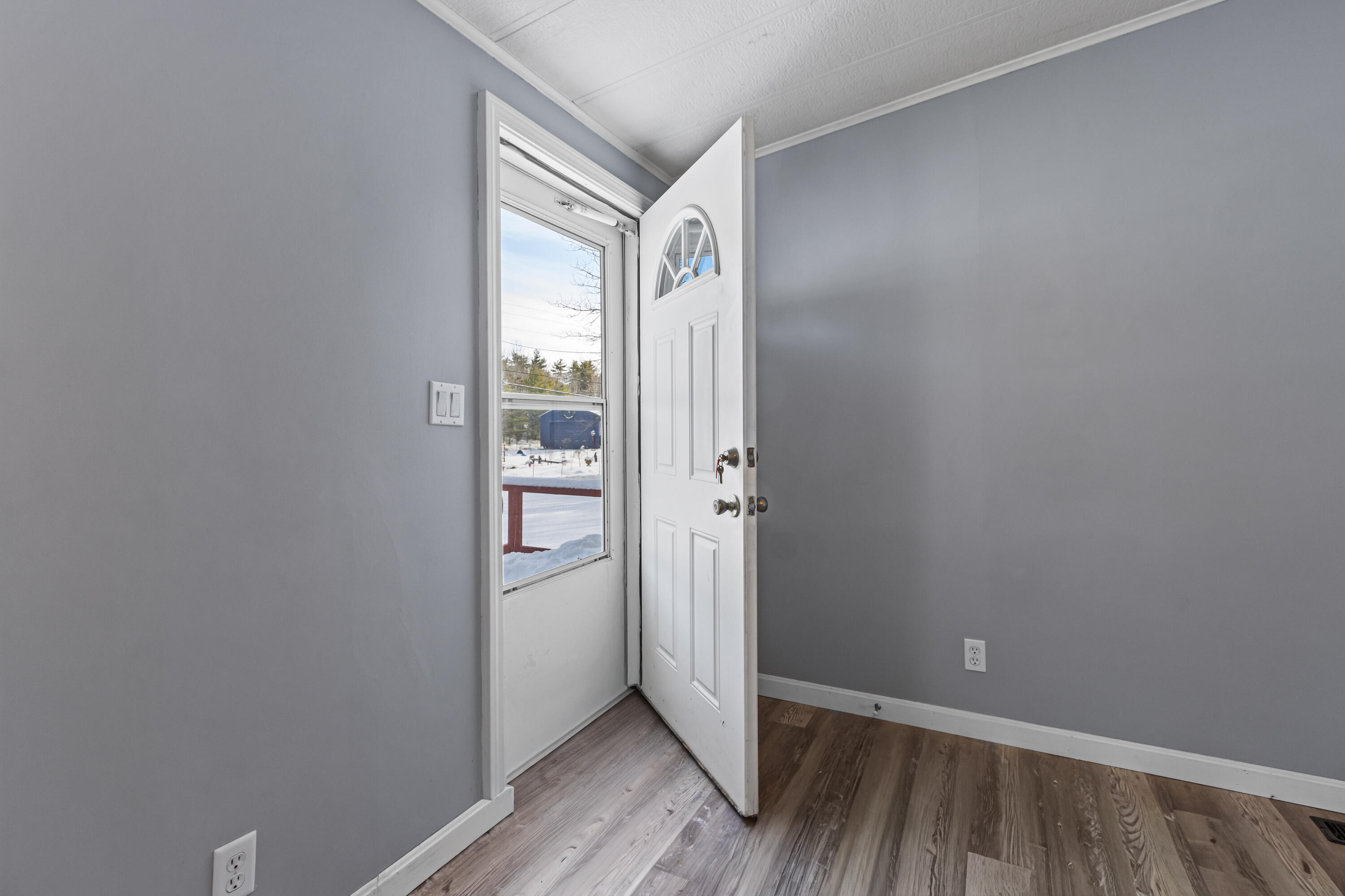 575 Main Road Westport Island, ME 04578 - Photo 5 of 42