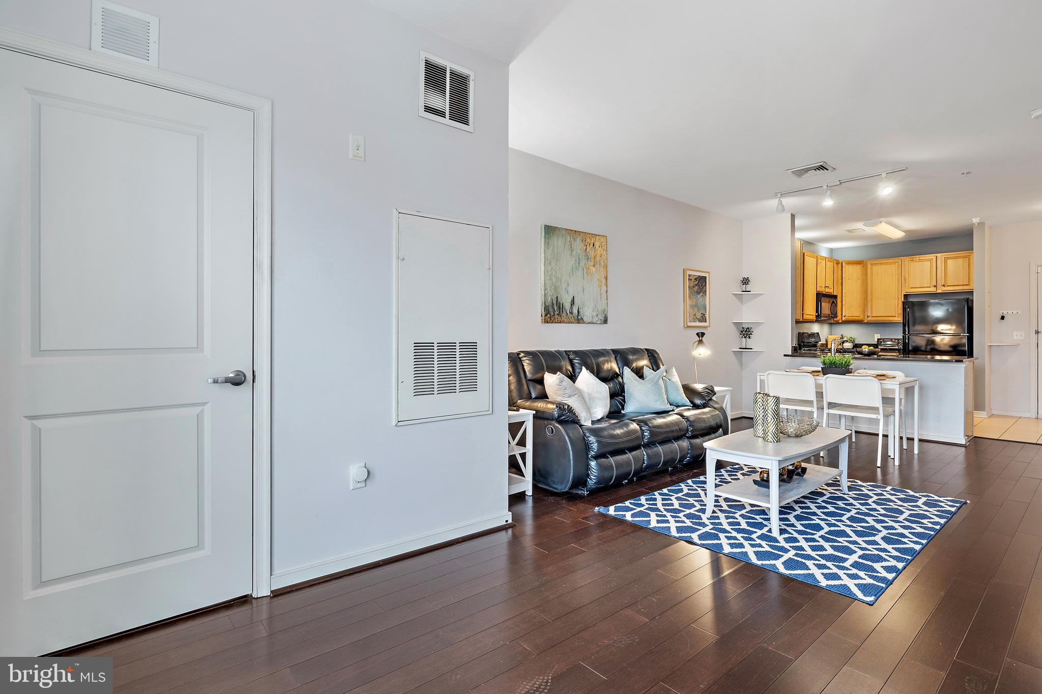 8045 Newell Street, Unit 522 Silver Spring, MD 20910 - Photo 17 of 31