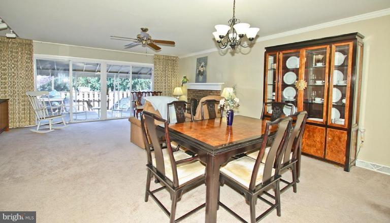 1208 Cedar Park Road, Unit 4 Annapolis, MD 21401 - Photo 3 of 21 Dining Area