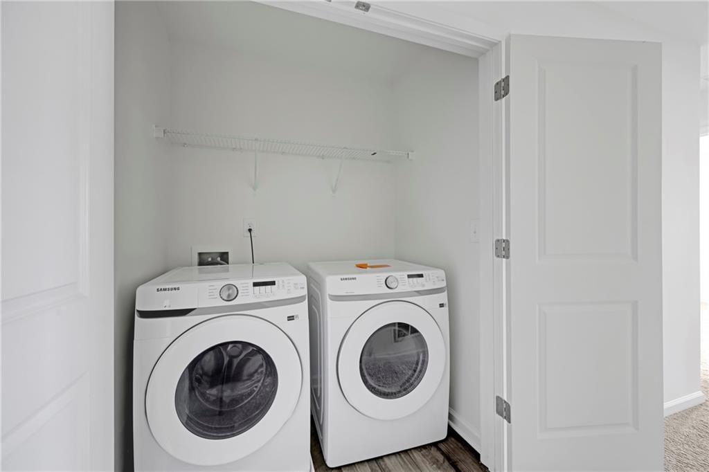 3568 Eagle Court Atlanta, GA 30331 - Photo 14 of 19 a utility room with dryer and washer