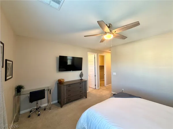 $2,430 | 572 Pear Lake Street, Las Vegas, NV 89138