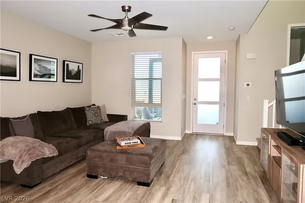 $2,430 | 572 Pear Lake Street, Las Vegas, NV 89138