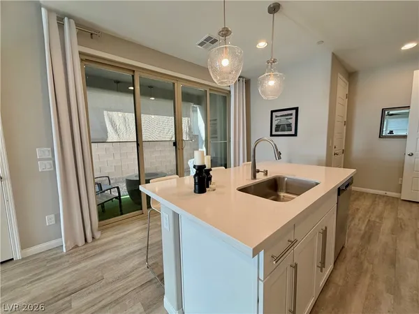$2,430 | 572 Pear Lake Street, Las Vegas, NV 89138