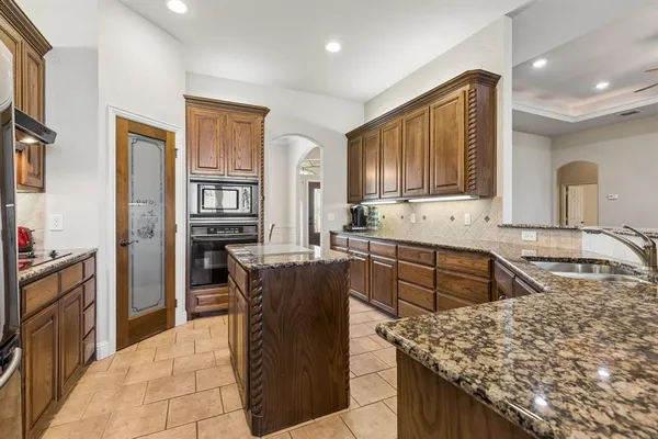 $630,000 | 600 Lonesome Trail, Haslet, TX 76052