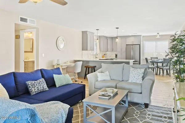 $3,500 | 4331 West Dailey Street, Glendale, AZ 85306