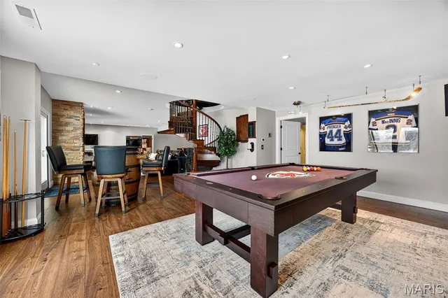 $4,300,000 | 9 Woodview Drive, Lake St. Louis, MO 63367