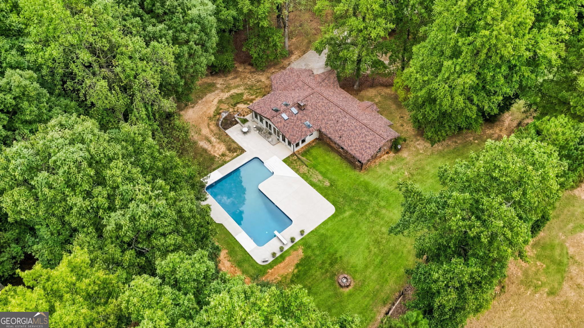 530 Adams Road Fayetteville, GA 30214 - Photo 5 of 62 Gallery Image 5