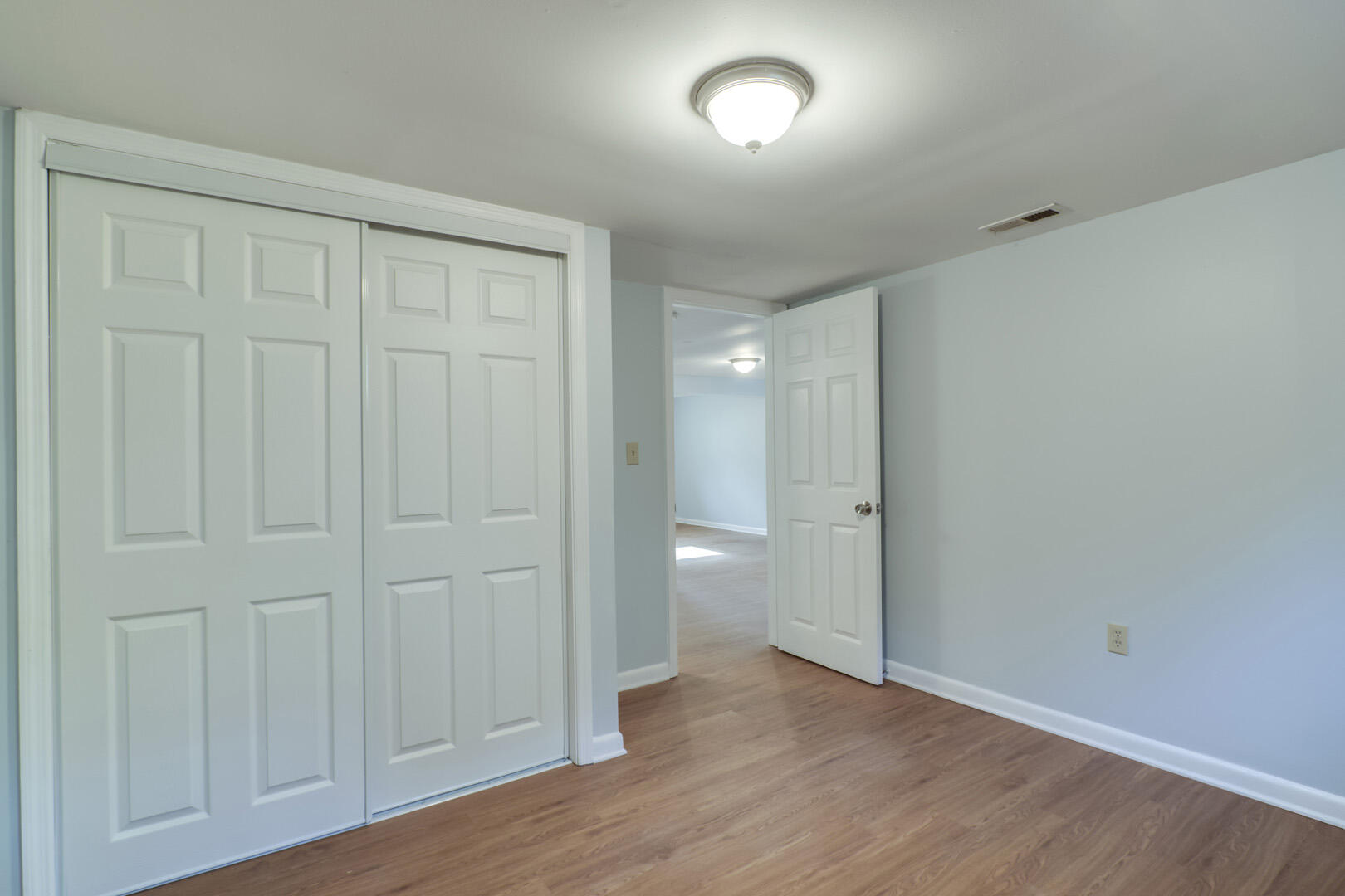 131 Wainwright Road Oak Ridge, TN 37830 - Photo 29 of 33 29_WainwrightRoad_131_Bedroom3_02