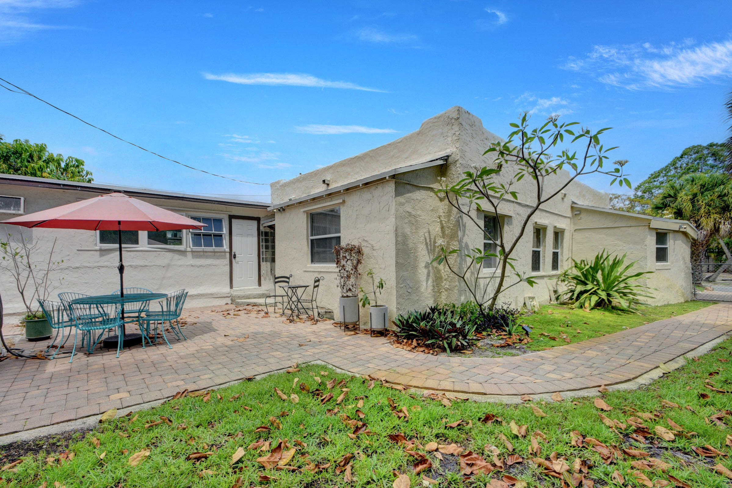 830 Valley Forge Road, Unit CASITA West Palm Beach, FL 33405 - Photo 3 of 19 33_house (33)