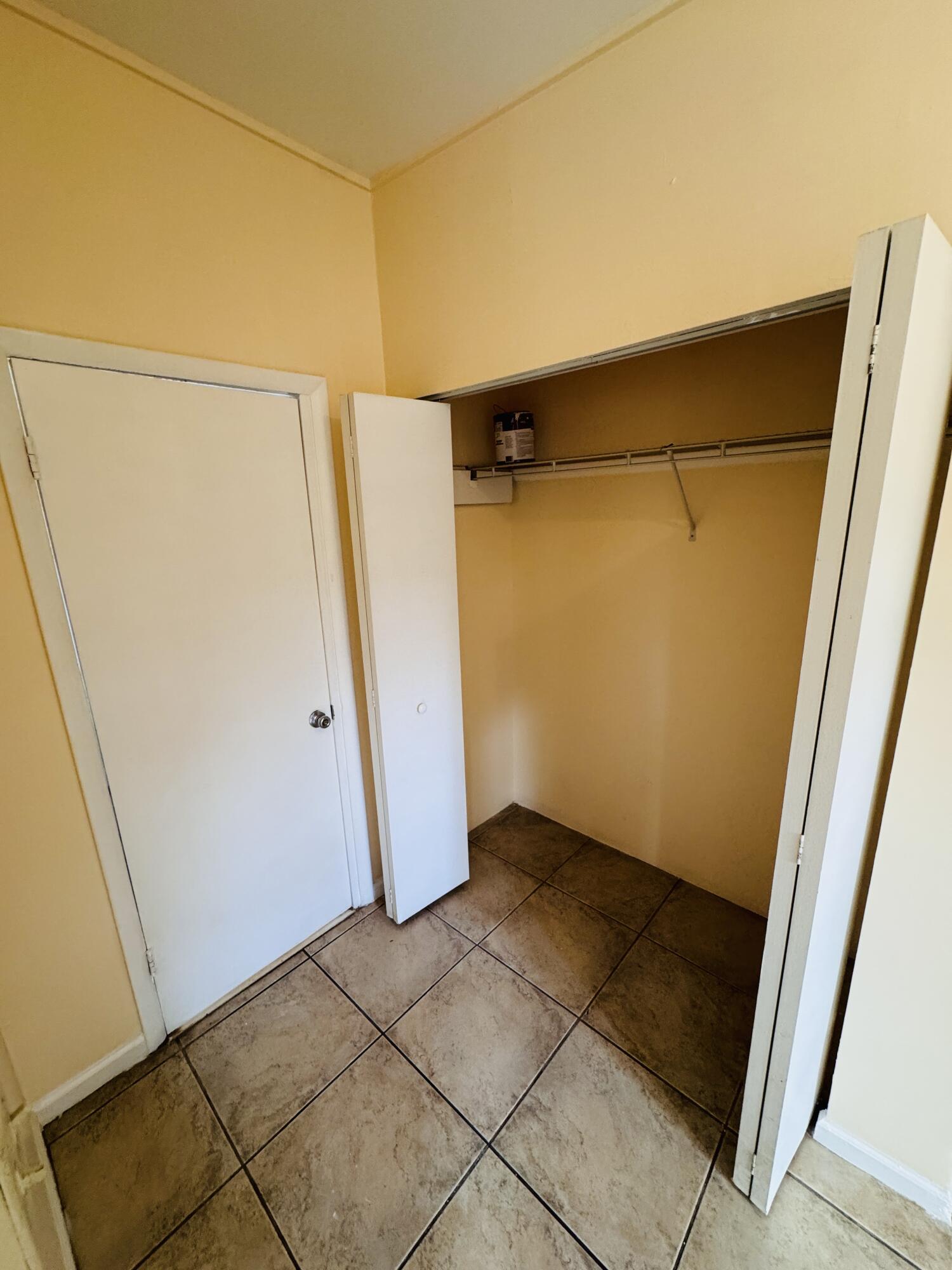 830 Valley Forge Road, Unit CASITA West Palm Beach, FL 33405 - Photo 9 of 19 IMG_9196