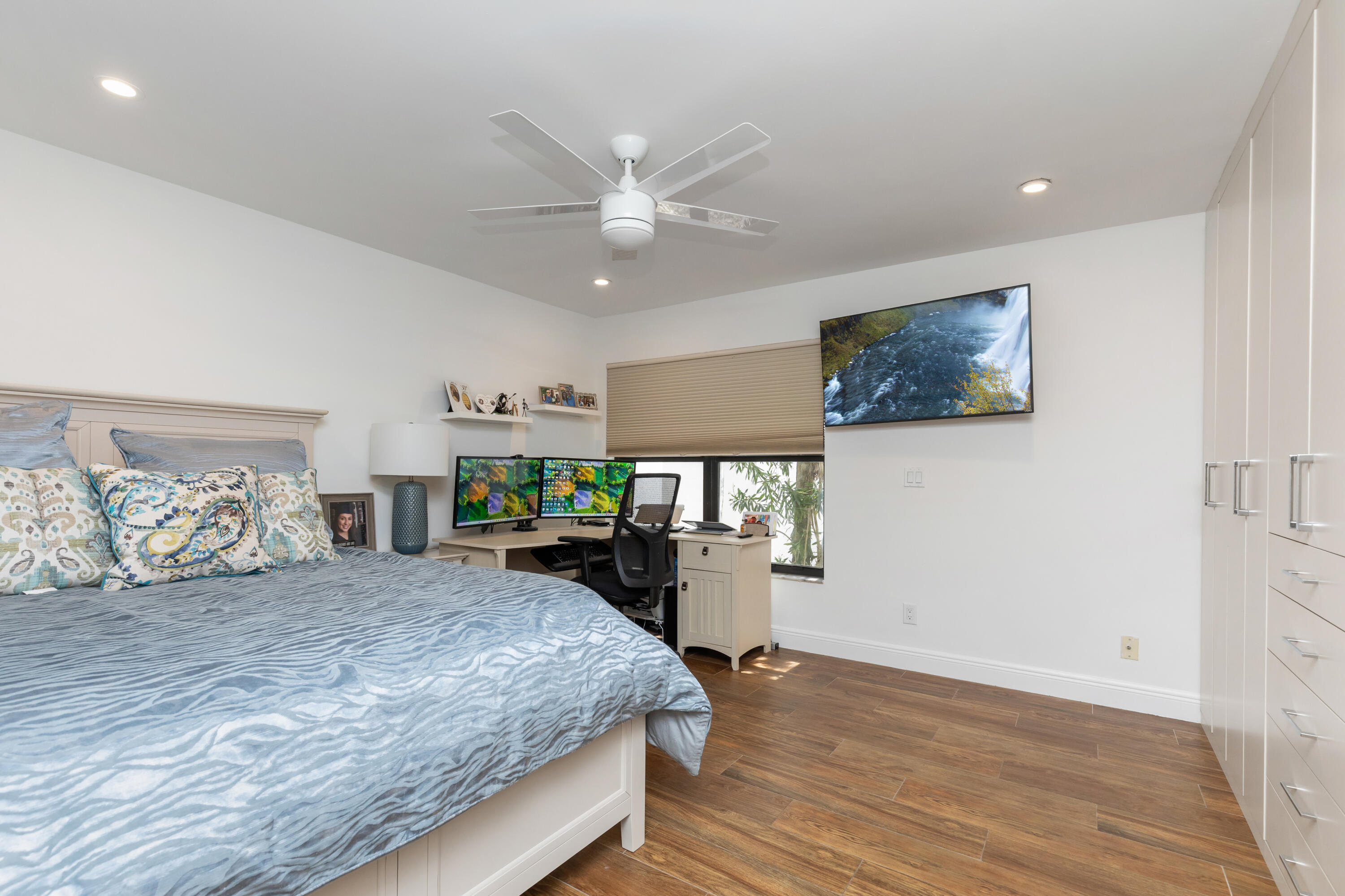20051 Waters Edge Circle, Unit 1304 Boca Raton, FL 33434 - Photo 39 of 48 1I6A9569