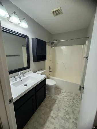 $1,850 | 3878 South Bushmill Drive, Bloomington, IN 47403