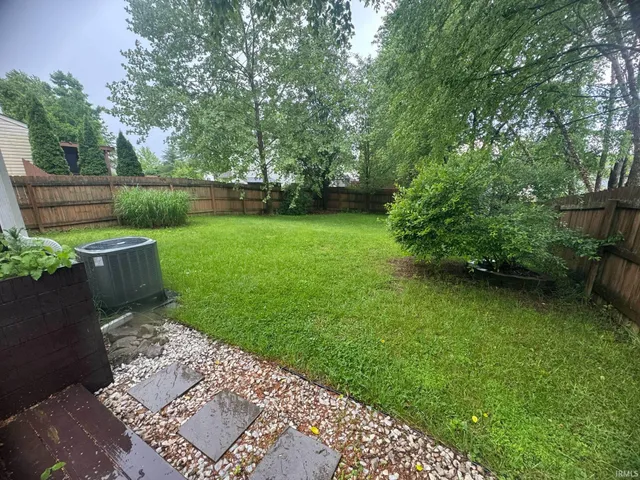 $1,850 | 3878 South Bushmill Drive, Bloomington, IN 47403