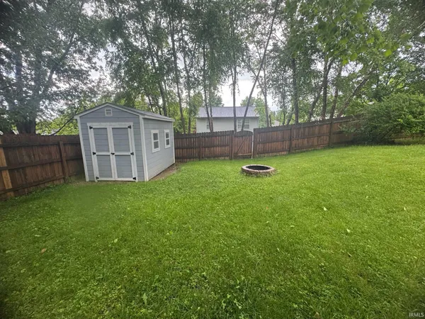$1,850 | 3878 South Bushmill Drive, Bloomington, IN 47403