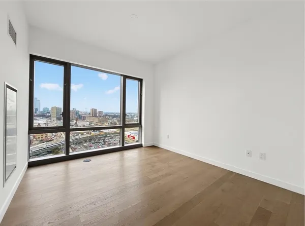 $1,465,000 | 75 Park Lane South, Unit 1912, Jersey City, NJ 07310