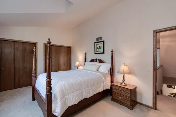 $399,900 | 16 Hidden Hollow Trail, Madison, WI 53717