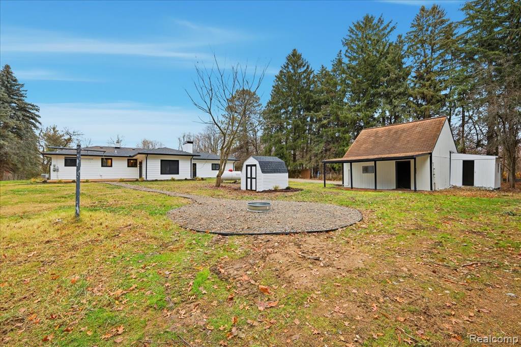 3643 Noble Road Oxford, MI 48370 - Photo 25 of 33