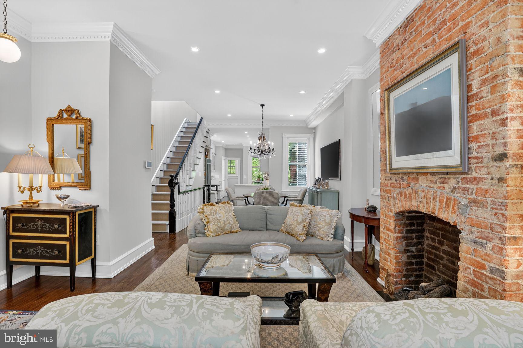 3424 P Street Northwest Washington, DC 20007 - Photo 10 of 29 Gallery Image 10
