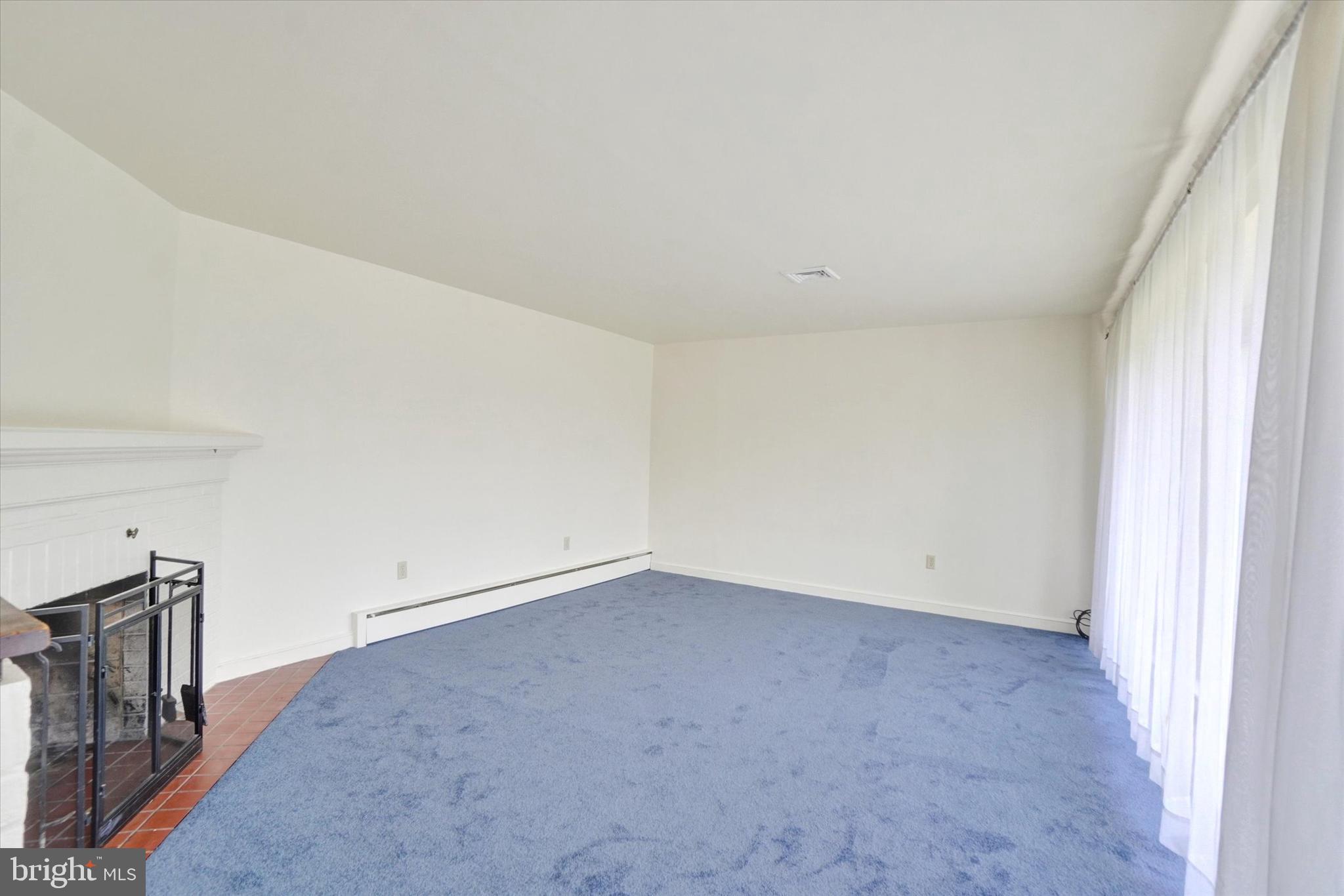 823 Glendale Road York, PA 17403 - Photo 5 of 33 a view of an empty room and workspace