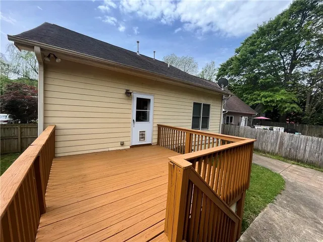 $2,295 | 1357 Eubanks Avenue, Atlanta, GA 30344