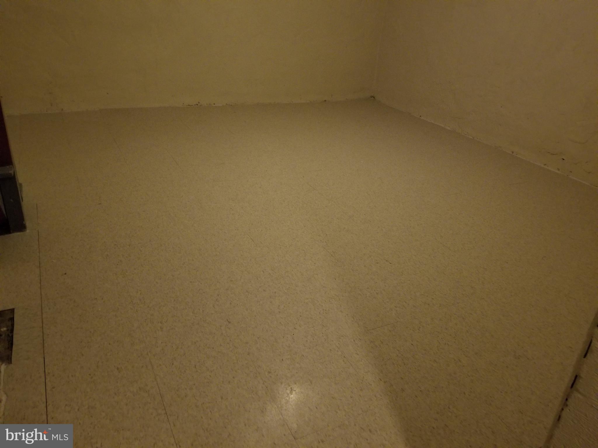 33 East Lynbrook Road Collingdale, PA 19023 - Photo 6 of 15