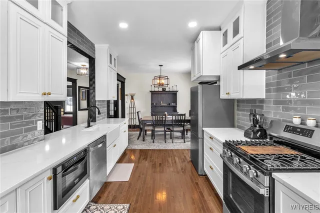 $399,900 | 218 Potters Road, Buffalo, NY 14220