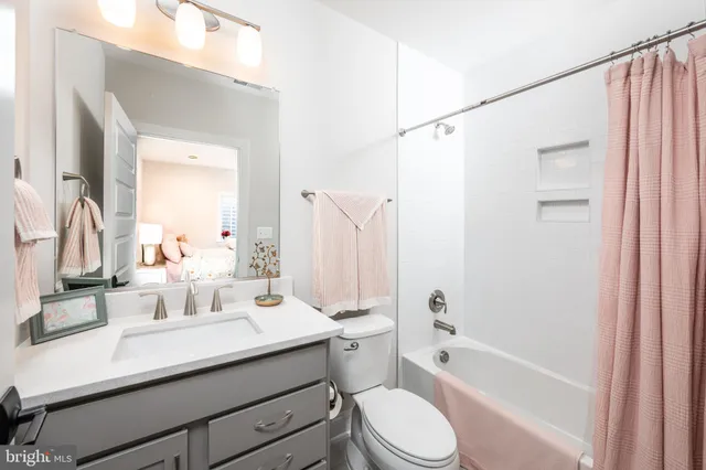 $839,600 | 219 Rock Island Ridge, Mineral, VA 23117