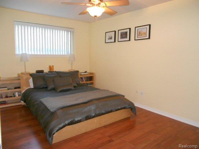 4345 Crooks Road, Unit 1 Royal Oak, MI 48073 - Photo 10 of 13 Master bedroom