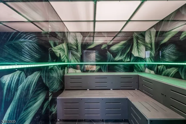 $1,825 | 431 Dr Martin Luther King Jr Boulevard, Unit 524, East Orange, NJ 07018