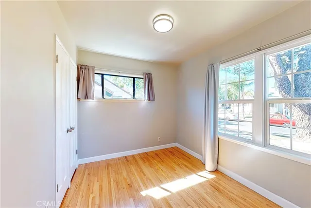 $5,400 | 7648 Ostrom Avenue, Lake Balboa, CA 91406