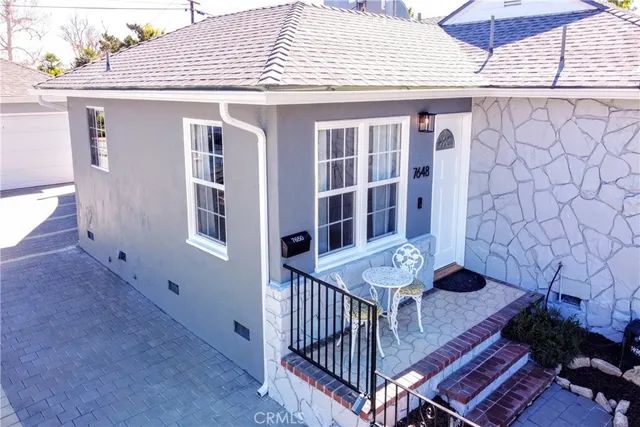 $5,400 | 7648 Ostrom Avenue, Lake Balboa, CA 91406