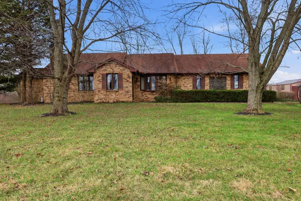 $569,900 | 4375 Highway 38, London, OH 43140