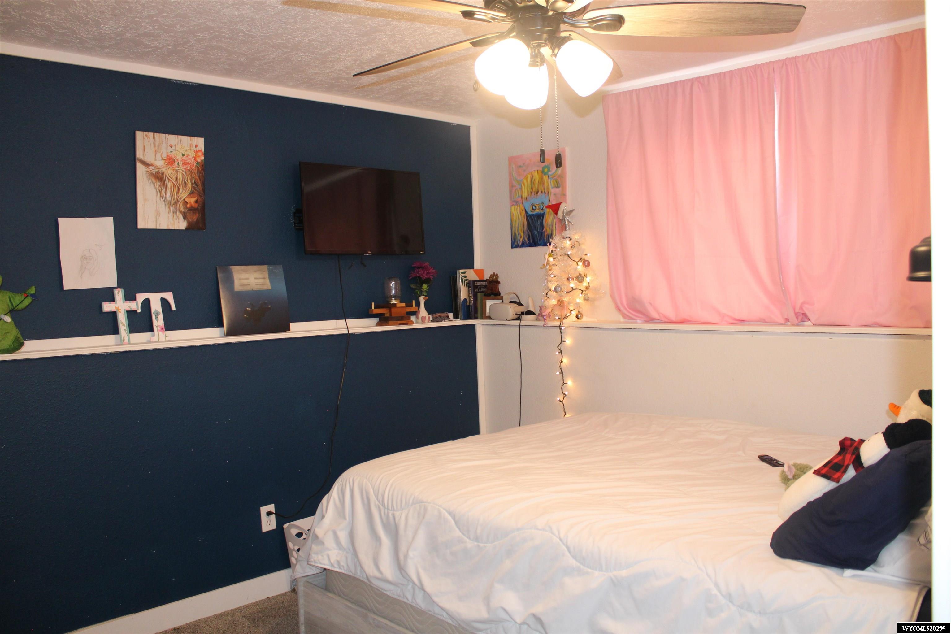 367 7th Street Mountain View, WY 82939 - Photo 13 of 18