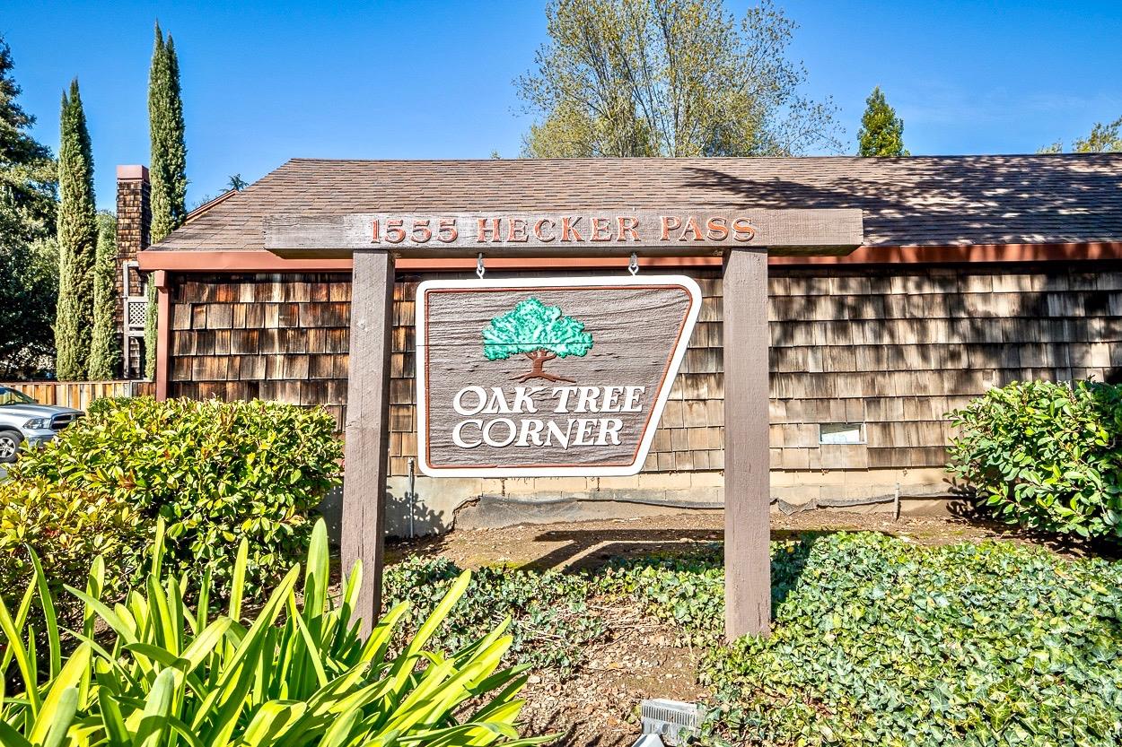 1555 Hecker Pass Road, Unit B102 Gilroy, CA 95020 - Photo 2 of 15 Gallery Image 2