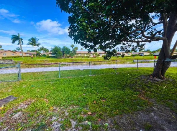 $2,200 | 3029 Martin Avenue, Unit 3029, Greenacres, FL 33463