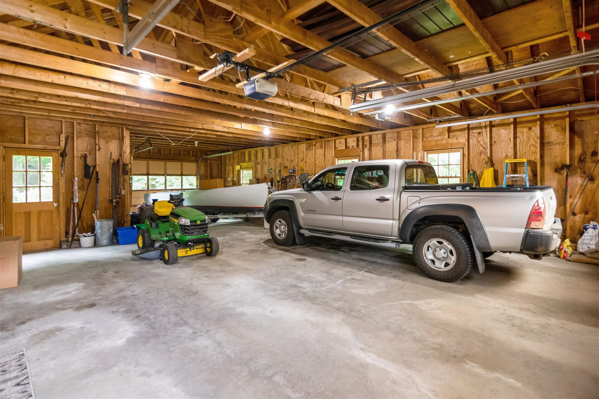 2518 Mountain Road Stowe, VT 05672 - Photo 22 of 23 Gallery Image 22