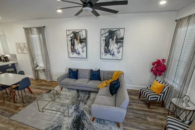 $2,350 | 322 North Prieur Street, New Orleans, LA 70112