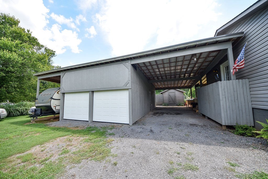 879 Hiwassee Drive Decatur, TN 37322 - Photo 3 of 70 Gallery Image 3