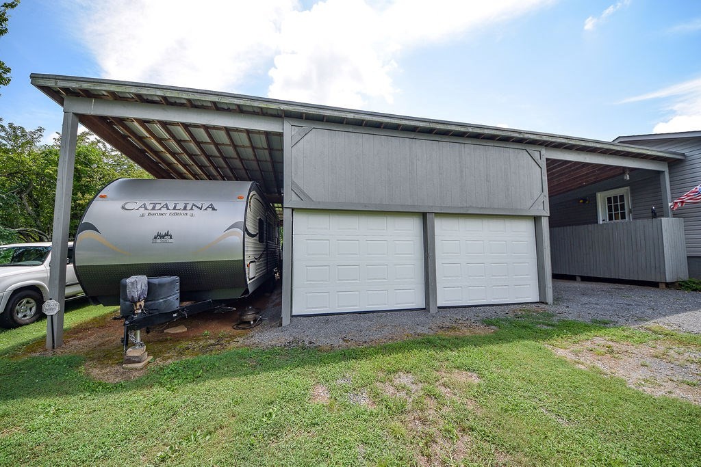 879 Hiwassee Drive Decatur, TN 37322 - Photo 4 of 70 Gallery Image 4
