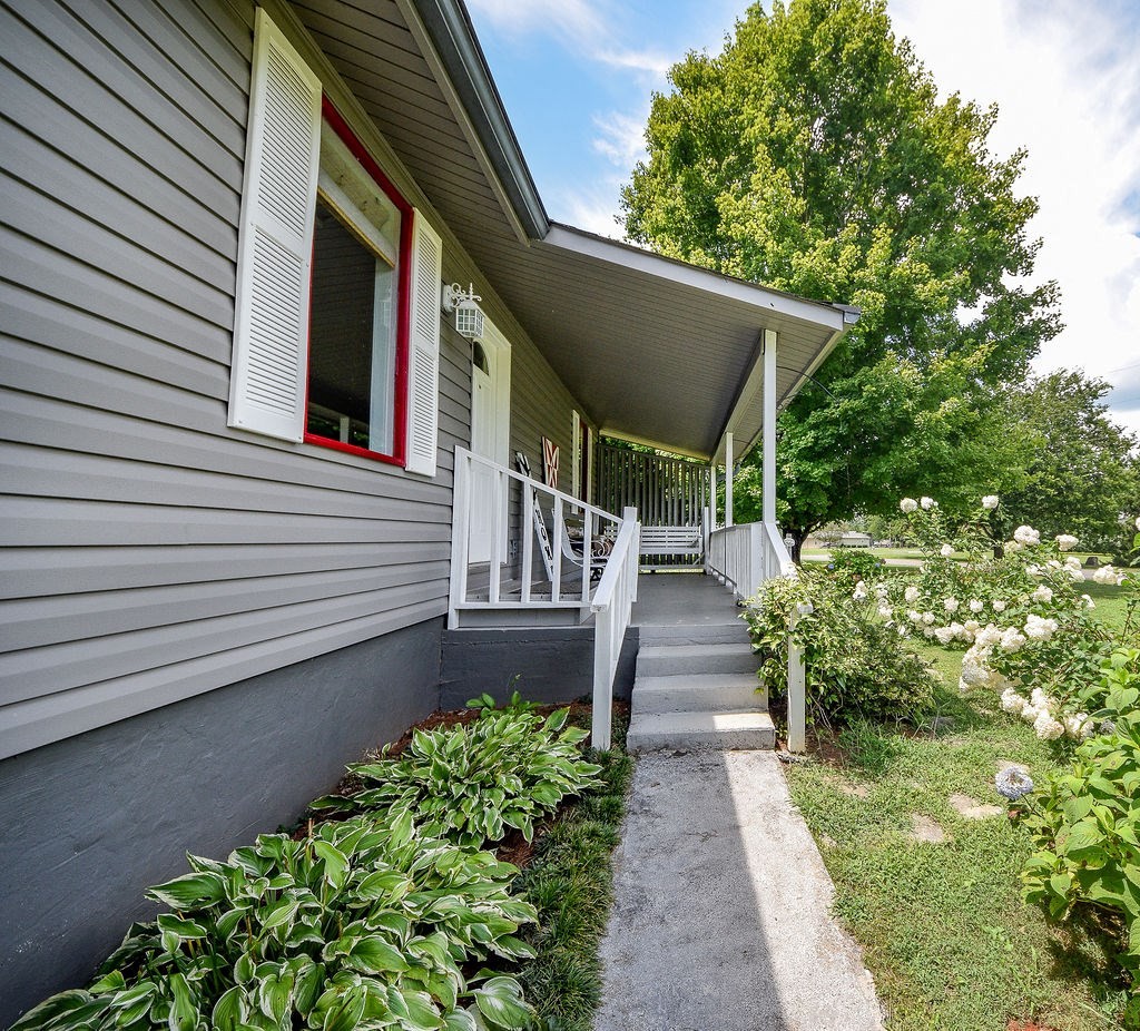 879 Hiwassee Drive Decatur, TN 37322 - Photo 6 of 70 Gallery Image 6