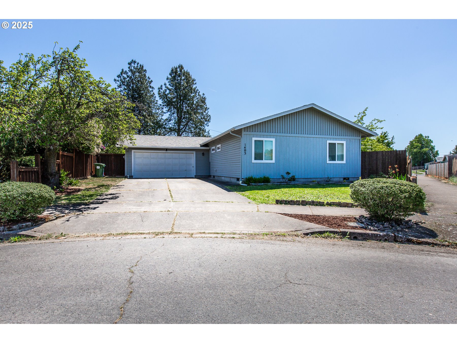 a house view with a outdoor space