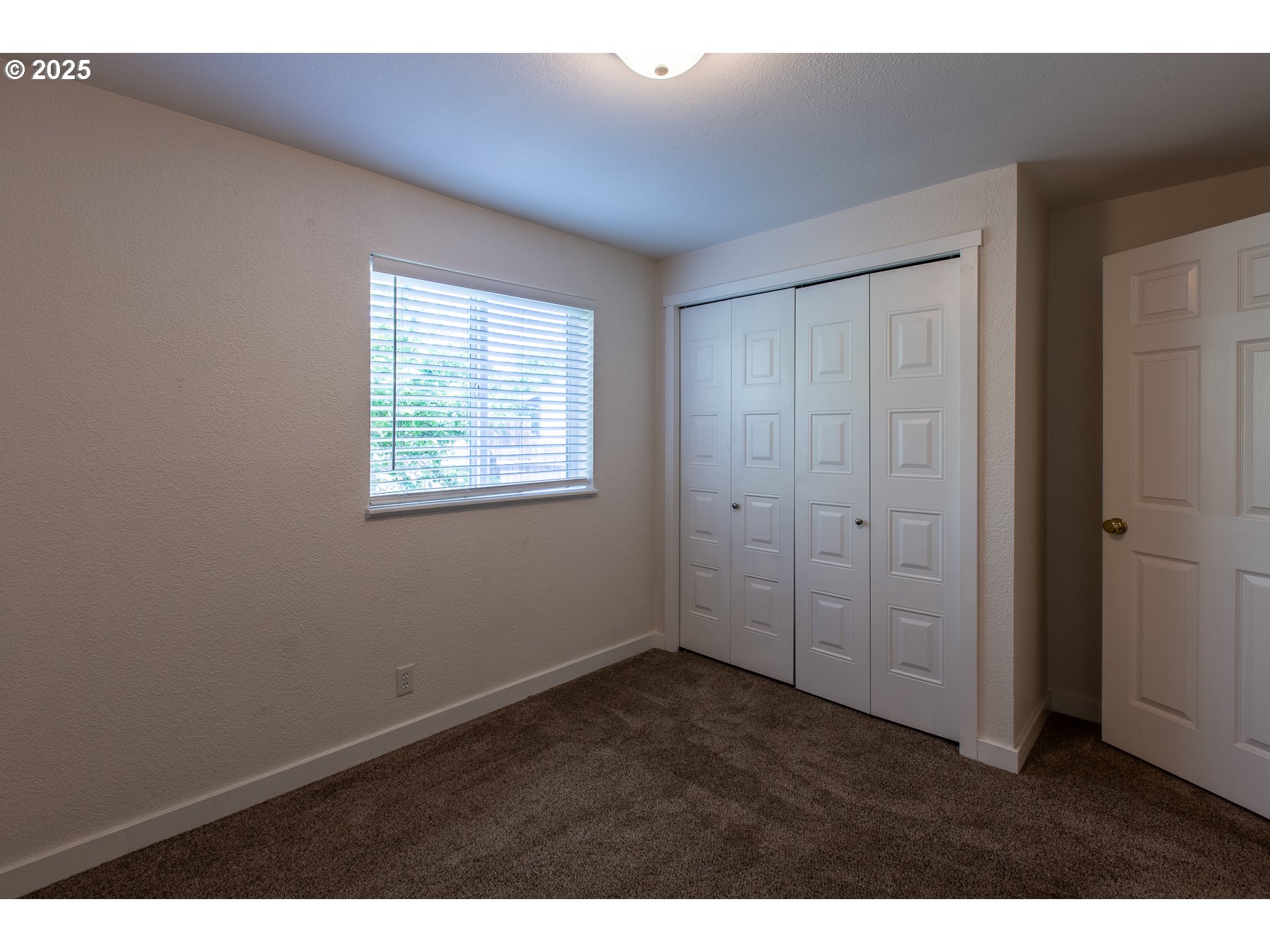 1403 Haven Street Eugene, OR 97402 - Photo 16 of 31 a view of an empty room with window