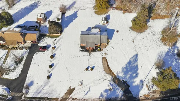 $175,000 | 840 David Bruce Avenue, Charlotte Court House, VA 23923